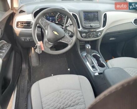 Белый Шевроле Эквинокс, объемом двигателя 1.5 л и пробегом 107 тыс. км за 3000 $, фото 7 на Automoto.ua