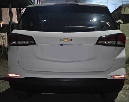 Белый Шевроле Эквинокс, объемом двигателя 1.5 л и пробегом 23 тыс. км за 13400 $, фото 3 на Automoto.ua