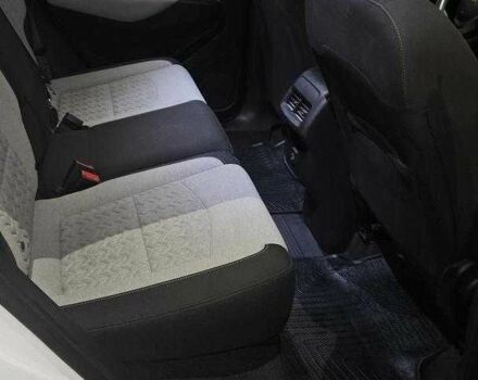 Белый Шевроле Эквинокс, объемом двигателя 1.5 л и пробегом 23 тыс. км за 13400 $, фото 7 на Automoto.ua