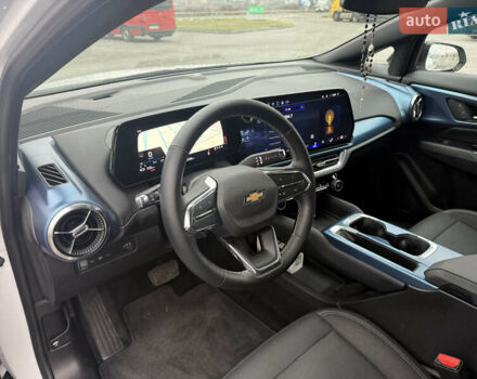 Белый Шевроле Эквинокс, объемом двигателя 0 л и пробегом 10 тыс. км за 28500 $, фото 4 на Automoto.ua