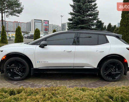 Белый Шевроле Эквинокс, объемом двигателя 0 л и пробегом 10 тыс. км за 31800 $, фото 3 на Automoto.ua