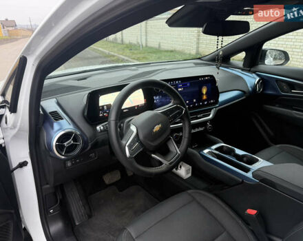 Белый Шевроле Эквинокс, объемом двигателя 0 л и пробегом 10 тыс. км за 28500 $, фото 16 на Automoto.ua