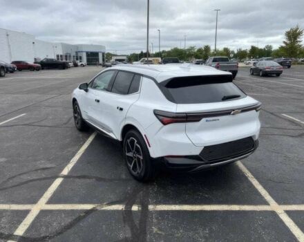 Белый Шевроле Эквинокс, объемом двигателя 0 л и пробегом 8 тыс. км за 23000 $, фото 5 на Automoto.ua