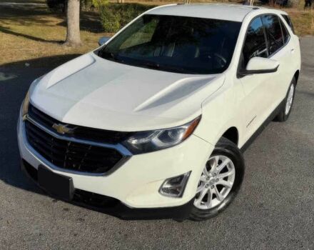 Белый Шевроле Эквинокс, объемом двигателя 1.5 л и пробегом 37 тыс. км за 3700 $, фото 1 на Automoto.ua