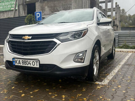Шевроле Эквинокс 2018 в Вишневом на Automoto.ua Белый Шевроле Эквинокс, объемом двигателя 2 л и пробегом 230 тыс. км за 16000 $, фото 1 на Automoto.ua