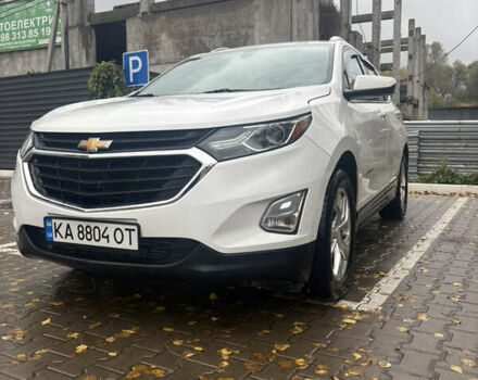 Белый Шевроле Эквинокс, объемом двигателя 2 л и пробегом 230 тыс. км за 16000 $, фото 1 на Automoto.ua