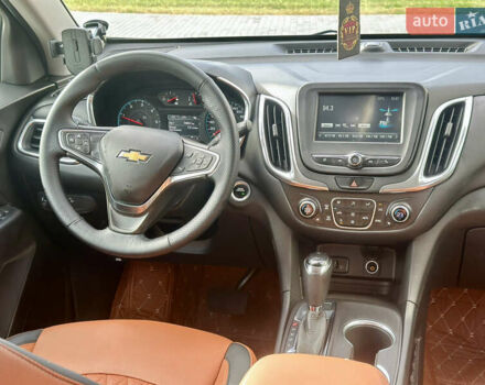 Бежевый Шевроле Эквинокс, объемом двигателя 1.6 л и пробегом 229 тыс. км за 17100 $, фото 26 на Automoto.ua