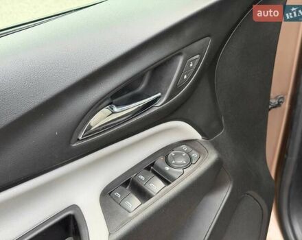 Бежевий Шевроле Еквінокс, об'ємом двигуна 1.5 л та пробігом 134 тис. км за 14300 $, фото 34 на Automoto.ua