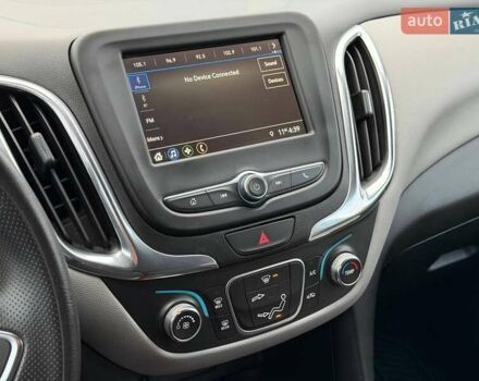 Бежевий Шевроле Еквінокс, об'ємом двигуна 1.5 л та пробігом 134 тис. км за 14300 $, фото 51 на Automoto.ua