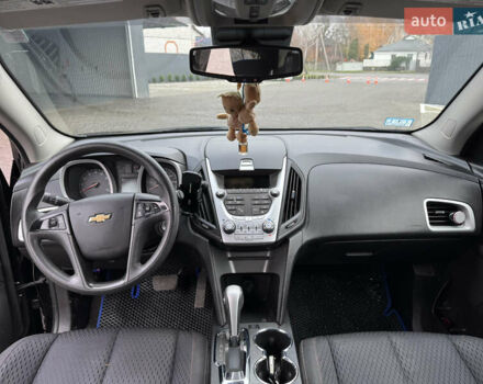 Черный Шевроле Эквинокс, объемом двигателя 2.38 л и пробегом 242 тыс. км за 9000 $, фото 7 на Automoto.ua