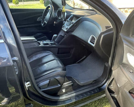 Черный Шевроле Эквинокс, объемом двигателя 2.4 л и пробегом 250 тыс. км за 8800 $, фото 7 на Automoto.ua