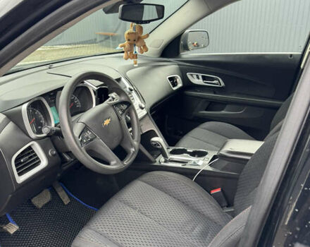 Черный Шевроле Эквинокс, объемом двигателя 2.38 л и пробегом 242 тыс. км за 9000 $, фото 5 на Automoto.ua