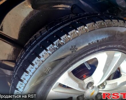 Черный Шевроле Эквинокс, объемом двигателя 2.4 л и пробегом 178 тыс. км за 9800 $, фото 2 на Automoto.ua