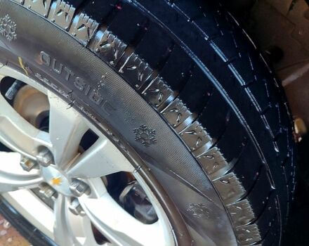 Черный Шевроле Эквинокс, объемом двигателя 2.4 л и пробегом 178 тыс. км за 9800 $, фото 1 на Automoto.ua