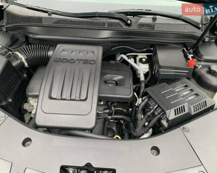 Черный Шевроле Эквинокс, объемом двигателя 2.38 л и пробегом 135 тыс. км за 12500 $, фото 4 на Automoto.ua