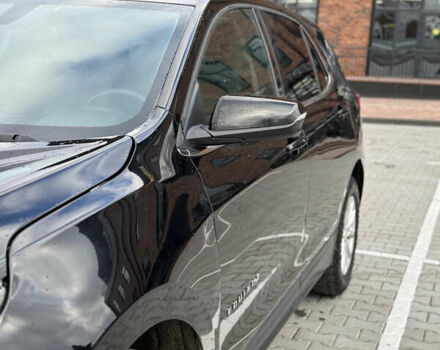 Черный Шевроле Эквинокс, объемом двигателя 1.5 л и пробегом 145 тыс. км за 13800 $, фото 16 на Automoto.ua