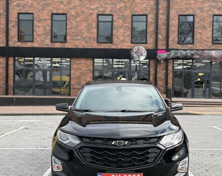 Черный Шевроле Эквинокс, объемом двигателя 1.5 л и пробегом 145 тыс. км за 13800 $, фото 2 на Automoto.ua