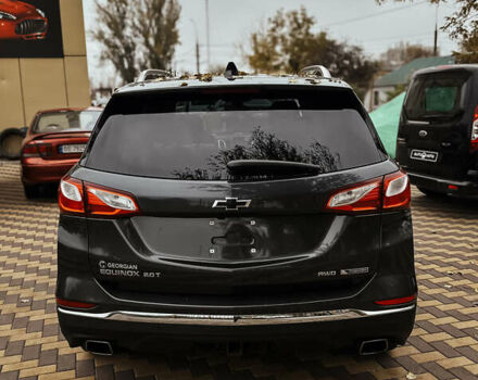 Черный Шевроле Эквинокс, объемом двигателя 2 л и пробегом 224 тыс. км за 14200 $, фото 6 на Automoto.ua