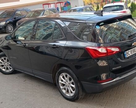 Черный Шевроле Эквинокс, объемом двигателя 1.5 л и пробегом 210 тыс. км за 15500 $, фото 2 на Automoto.ua