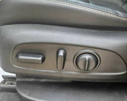 Черный Шевроле Эквинокс, объемом двигателя 1.5 л и пробегом 54 тыс. км за 17500 $, фото 7 на Automoto.ua