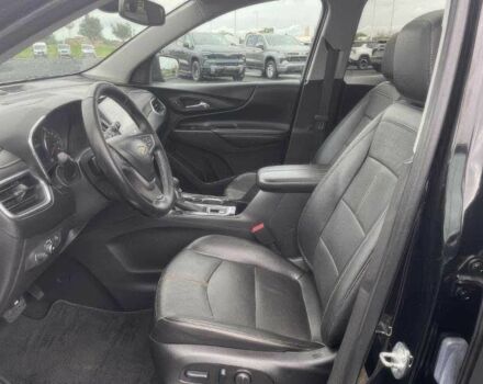 Черный Шевроле Эквинокс, объемом двигателя 1.5 л и пробегом 15 тыс. км за 11500 $, фото 10 на Automoto.ua