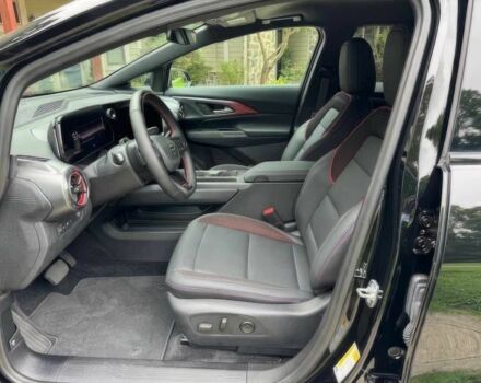 Черный Шевроле Эквинокс, объемом двигателя 0 л и пробегом 28 тыс. км за 2100 $, фото 9 на Automoto.ua