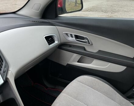 Красный Шевроле Эквинокс, объемом двигателя 2.4 л и пробегом 152 тыс. км за 12500 $, фото 12 на Automoto.ua