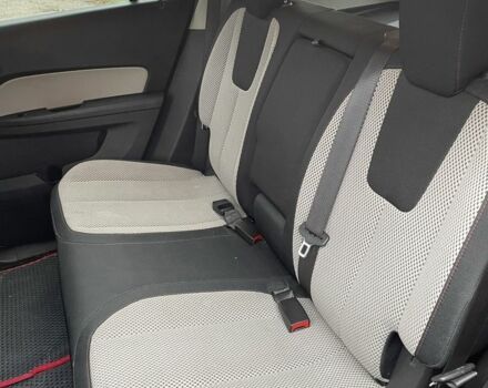 Красный Шевроле Эквинокс, объемом двигателя 2.4 л и пробегом 152 тыс. км за 12500 $, фото 16 на Automoto.ua