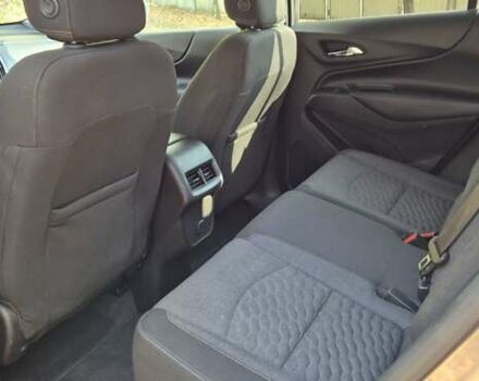 Шевроле Эквинокс, объемом двигателя 2 л и пробегом 153 тыс. км за 15500 $, фото 5 на Automoto.ua