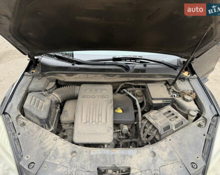 Серый Шевроле Эквинокс, объемом двигателя 2.38 л и пробегом 343 тыс. км за 7500 $, фото 3 на Automoto.ua