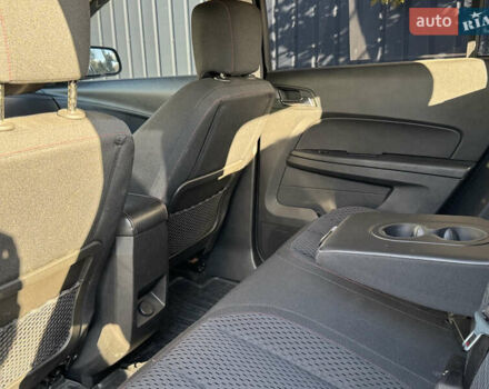 Серый Шевроле Эквинокс, объемом двигателя 2.38 л и пробегом 155 тыс. км за 9700 $, фото 19 на Automoto.ua