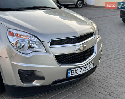 Серый Шевроле Эквинокс, объемом двигателя 2.4 л и пробегом 288 тыс. км за 9500 $, фото 12 на Automoto.ua