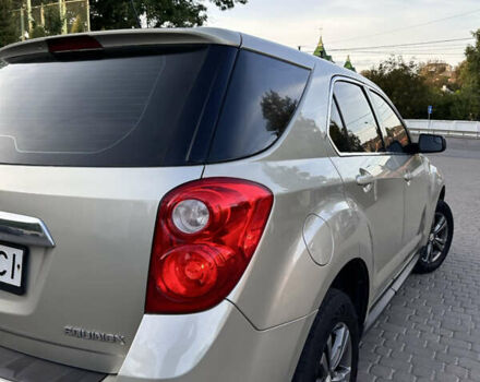 Серый Шевроле Эквинокс, объемом двигателя 2.4 л и пробегом 288 тыс. км за 8450 $, фото 5 на Automoto.ua