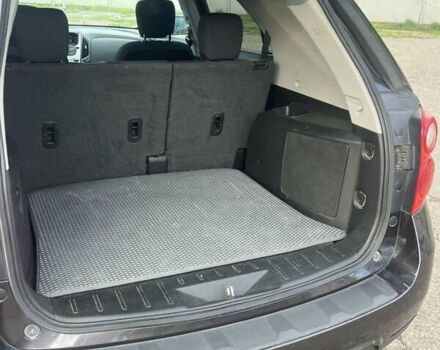 Серый Шевроле Эквинокс, объемом двигателя 2.38 л и пробегом 115 тыс. км за 10500 $, фото 12 на Automoto.ua