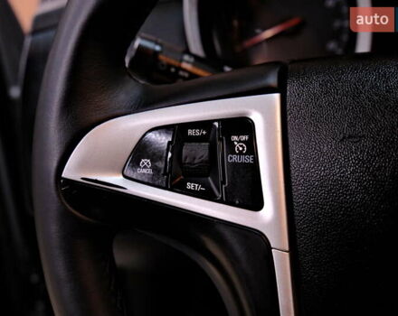 Серый Шевроле Эквинокс, объемом двигателя 2.38 л и пробегом 152 тыс. км за 8900 $, фото 20 на Automoto.ua