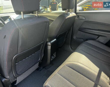 Сірий Шевроле Еквінокс, об'ємом двигуна 2.38 л та пробігом 240 тис. км за 10000 $, фото 6 на Automoto.ua