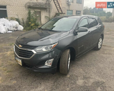 Серый Шевроле Эквинокс, объемом двигателя 2 л и пробегом 149 тыс. км за 13000 $, фото 4 на Automoto.ua