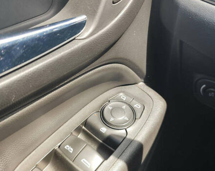 Серый Шевроле Эквинокс, объемом двигателя 1.49 л и пробегом 165 тыс. км за 15000 $, фото 11 на Automoto.ua