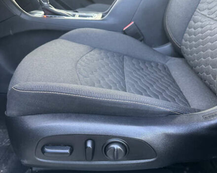 Серый Шевроле Эквинокс, объемом двигателя 1.5 л и пробегом 170 тыс. км за 13300 $, фото 12 на Automoto.ua