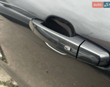 Сірий Шевроле Еквінокс, об'ємом двигуна 2 л та пробігом 114 тис. км за 16590 $, фото 10 на Automoto.ua