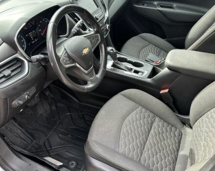 Сірий Шевроле Еквінокс, об'ємом двигуна 1.6 л та пробігом 170 тис. км за 15800 $, фото 6 на Automoto.ua