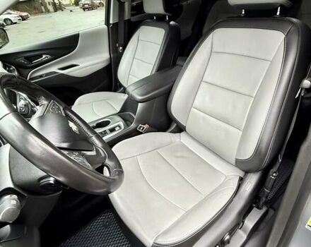 Серый Шевроле Эквинокс, объемом двигателя 1.5 л и пробегом 115 тыс. км за 16800 $, фото 9 на Automoto.ua