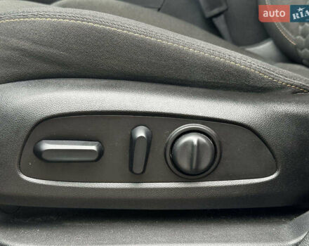 Сірий Шевроле Еквінокс, об'ємом двигуна 2 л та пробігом 114 тис. км за 16590 $, фото 23 на Automoto.ua