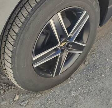 Серый Шевроле Эквинокс, объемом двигателя 1.5 л и пробегом 99 тыс. км за 19800 $, фото 23 на Automoto.ua