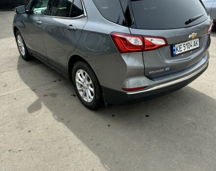 Сірий Шевроле Еквінокс, об'ємом двигуна 1.6 л та пробігом 170 тис. км за 15800 $, фото 5 на Automoto.ua