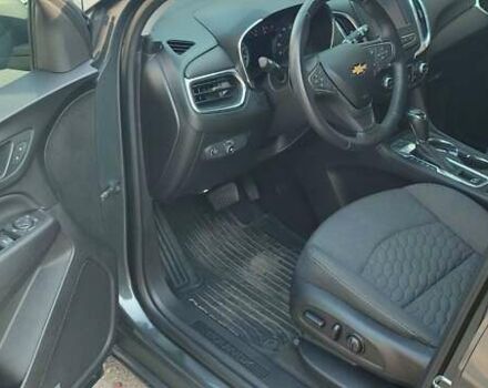 Серый Шевроле Эквинокс, объемом двигателя 1.5 л и пробегом 99 тыс. км за 19800 $, фото 18 на Automoto.ua
