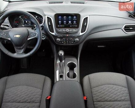 Сірий Шевроле Еквінокс, об'ємом двигуна 1.5 л та пробігом 129 тис. км за 17350 $, фото 1 на Automoto.ua