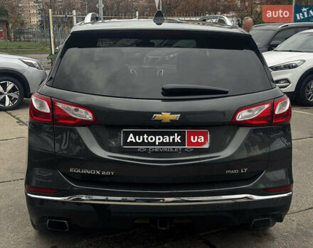 Сірий Шевроле Еквінокс, об'ємом двигуна 2 л та пробігом 114 тис. км за 16590 $, фото 4 на Automoto.ua