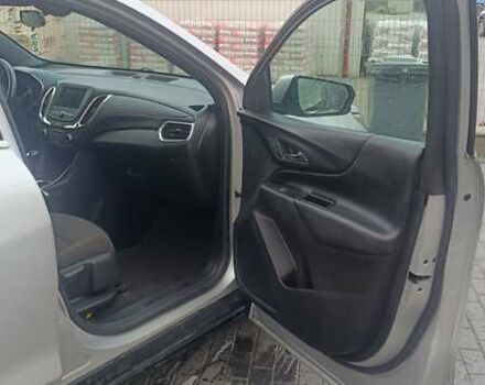 Шевроле Эквинокс 2019 в Ровно на Automoto.ua Серый Шевроле Эквинокс, объемом двигателя 1.5 л и пробегом 185 тыс. км за 11200 $, фото 4 на Automoto.ua