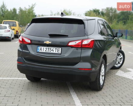 Сірий Шевроле Еквінокс, об'ємом двигуна 1.49 л та пробігом 123 тис. км за 13000 $, фото 25 на Automoto.ua
